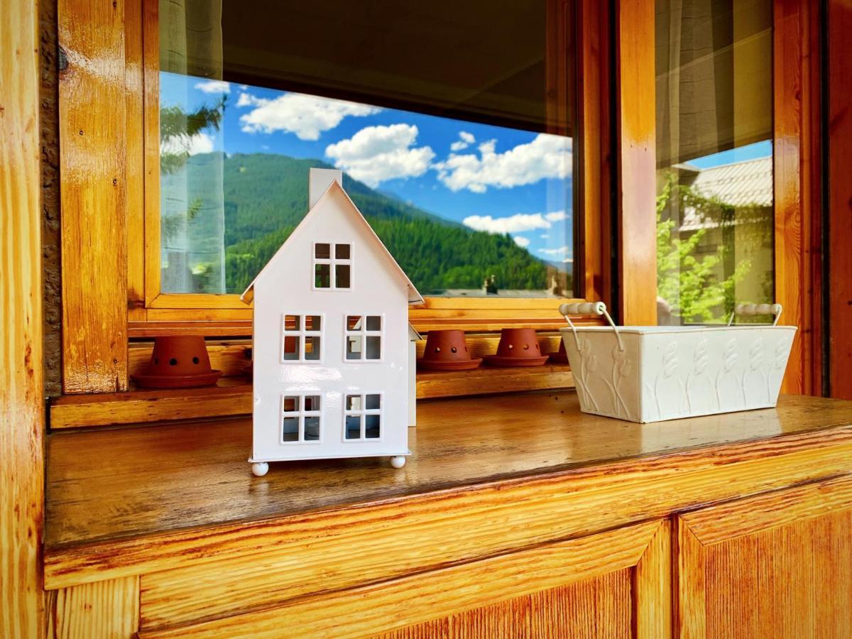 Apartamento Elegante Trilocale Con Garage, Terrazzo E Vista Montagne Bardonecchia Exterior foto