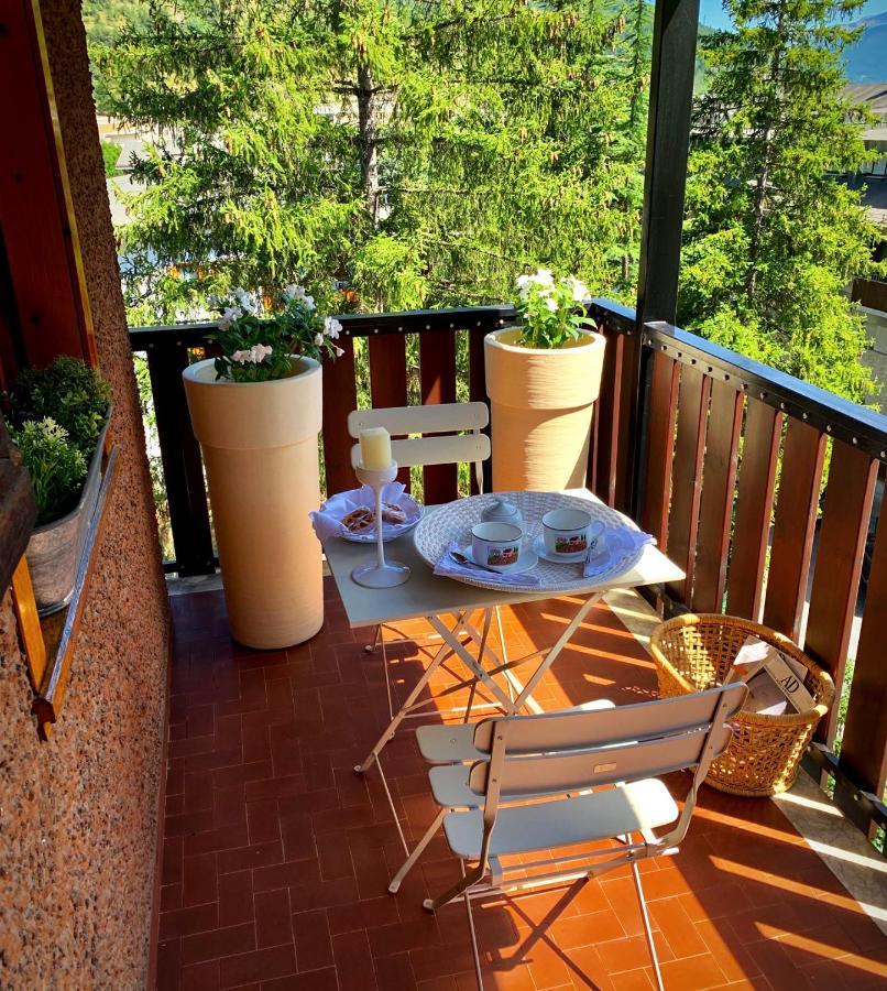 Apartamento Elegante Trilocale Con Garage, Terrazzo E Vista Montagne Bardonecchia Exterior foto